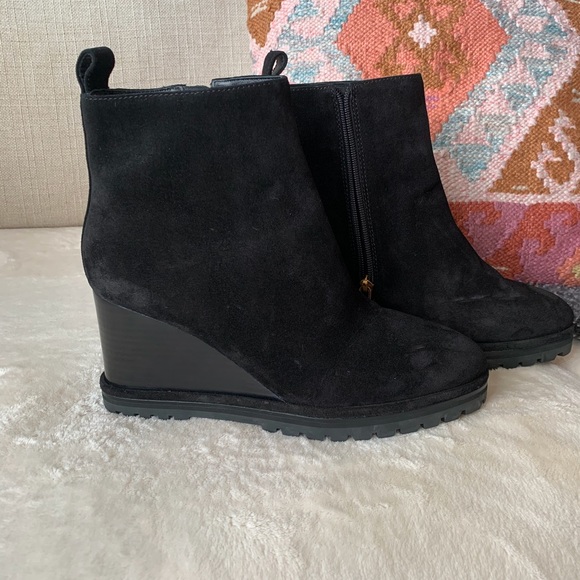 NEW Tory Burch Lug Black Boot Sz. 9.5 Nordstrom - Picture 9 of 13